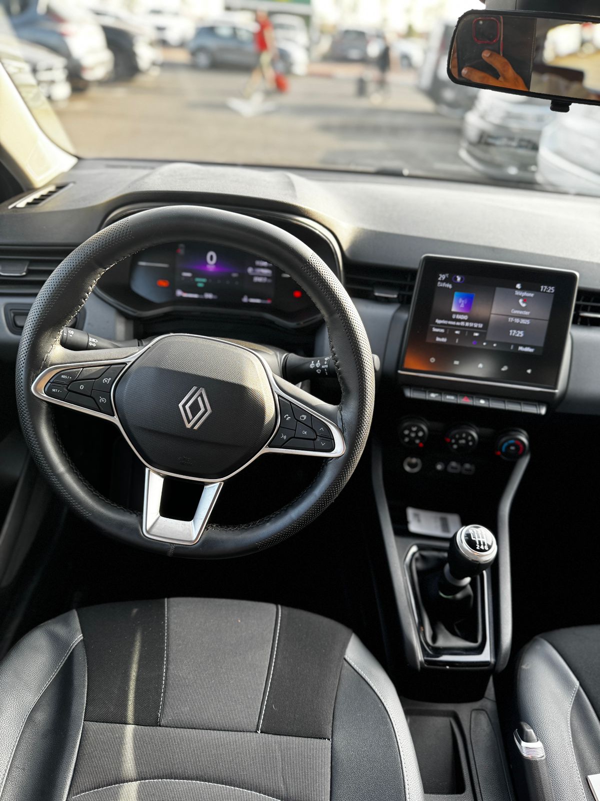 Renault Clio 5 - Mustapha Cars Rent - Car rental Marrakech